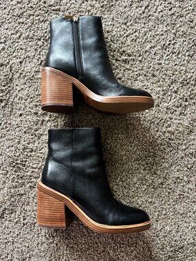 Marc Fisher Haleena Leather Bootie Black Block Heel Size 8.5